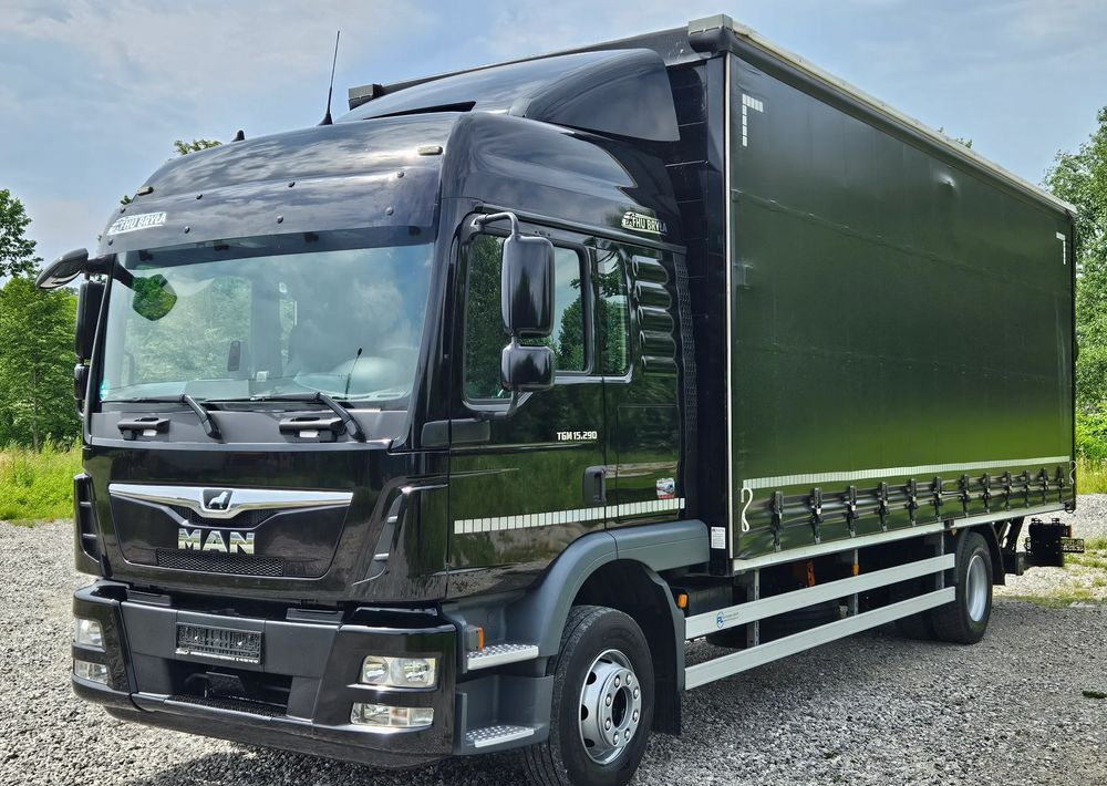 MAN TGM 15.290 / FIRANKA / 2019R / SPROWADZONY/ 7500 ŁADOWNOŚĆ / 18 PALET / E6 / JAK NOWY / WINDA / - Pressukapelli kuorma-auto: kuva MAN TGM 15.290 / FIRANKA / 2019R / SPROWADZONY/ 7500 ŁADOWNOŚĆ / 18 PALET / E6 / JAK NOWY / WINDA / - Pressukapelli kuorma-auto MAN TGM 15.290 / FIRANKA / 2019R / SPROWADZONY/ 7500 ŁADOWNOŚĆ / 18 PALET / E6 / JAK NOWY / WINDA / - Pressukapelli kuorma-auto: kuva MAN TGM 15.290 / FIRANKA / 2019R / SPROWADZONY/ 7500 ŁADOWNOŚĆ / 18 PALET / E6 / JAK NOWY / WINDA / - Pressukapelli kuorma-auto
