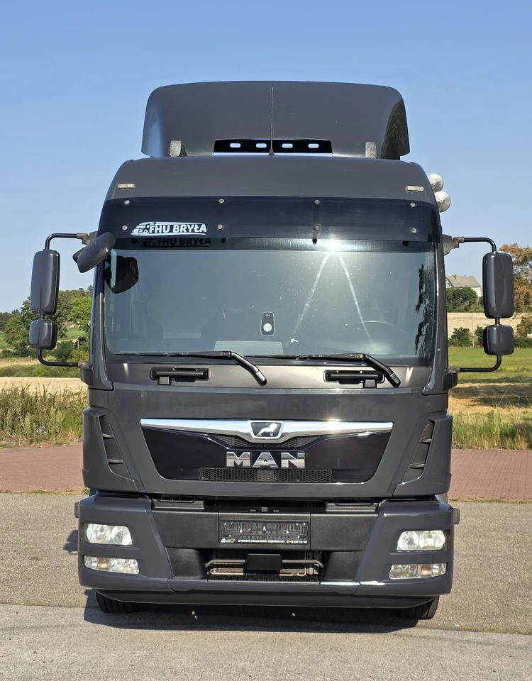 MAN TGM 15.290 / RAMA DO ZABUDOWY / AUTOMAT / SPROWADZONY / E6 / LIFT / ROZSTAW OSI 5.5M / LAWETA / POMOC DROGOWA / STAN BARDZO DOBRY/ - Kuorma-auto alusta: kuva MAN TGM 15.290 / RAMA DO ZABUDOWY / AUTOMAT / SPROWADZONY / E6 / LIFT / ROZSTAW OSI 5.5M / LAWETA / POMOC DROGOWA / STAN BARDZO DOBRY/ - Kuorma-auto alusta MAN TGM 15.290 / RAMA DO ZABUDOWY / AUTOMAT / SPROWADZONY / E6 / LIFT / ROZSTAW OSI 5.5M / LAWETA / POMOC DROGOWA / STAN BARDZO DOBRY/ - Kuorma-auto alusta: kuva MAN TGM 15.290 / RAMA DO ZABUDOWY / AUTOMAT / SPROWADZONY / E6 / LIFT / ROZSTAW OSI 5.5M / LAWETA / POMOC DROGOWA / STAN BARDZO DOBRY/ - Kuorma-auto alusta