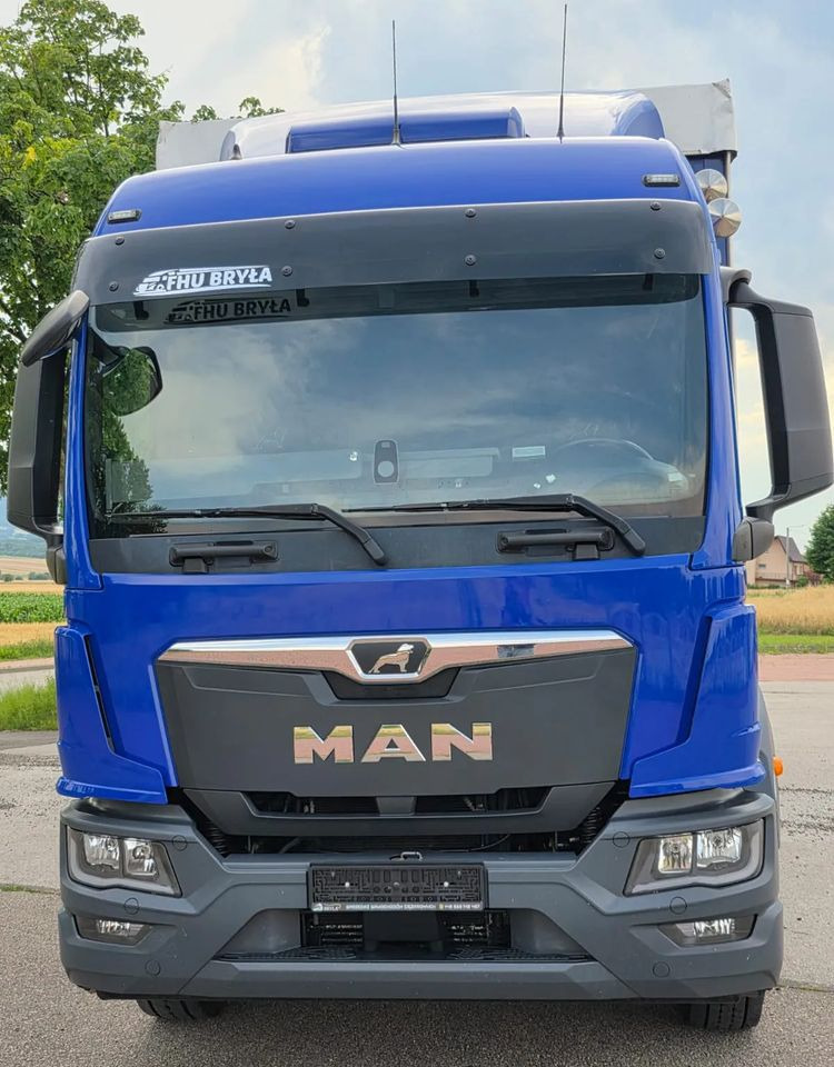 MAN TGM 18.320 / 18.290 / NOWY MODEL / E6 / 20PALET / 9200 ŁADOWNOŚĆ / SERWISOWANY / NISKI PRZEBIEG / WINDA / FIRANKA / SPROWADZONY / 2021 / NISKI PRZEBIEG /PIERWSZY WŁAŚCICIEL/ - Pressukapelli kuorma-auto: kuva MAN TGM 18.320 / 18.290 / NOWY MODEL / E6 / 20PALET / 9200 ŁADOWNOŚĆ / SERWISOWANY / NISKI PRZEBIEG / WINDA / FIRANKA / SPROWADZONY / 2021 / NISKI PRZEBIEG /PIERWSZY WŁAŚCICIEL/ - Pressukapelli kuorma-auto MAN TGM 18.320 / 18.290 / NOWY MODEL / E6 / 20PALET / 9200 ŁADOWNOŚĆ / SERWISOWANY / NISKI PRZEBIEG / WINDA / FIRANKA / SPROWADZONY / 2021 / NISKI PRZEBIEG /PIERWSZY WŁAŚCICIEL/ - Pressukapelli kuorma-auto: kuva MAN TGM 18.320 / 18.290 / NOWY MODEL / E6 / 20PALET / 9200 ŁADOWNOŚĆ / SERWISOWANY / NISKI PRZEBIEG / WINDA / FIRANKA / SPROWADZONY / 2021 / NISKI PRZEBIEG /PIERWSZY WŁAŚCICIEL/ - Pressukapelli kuorma-auto