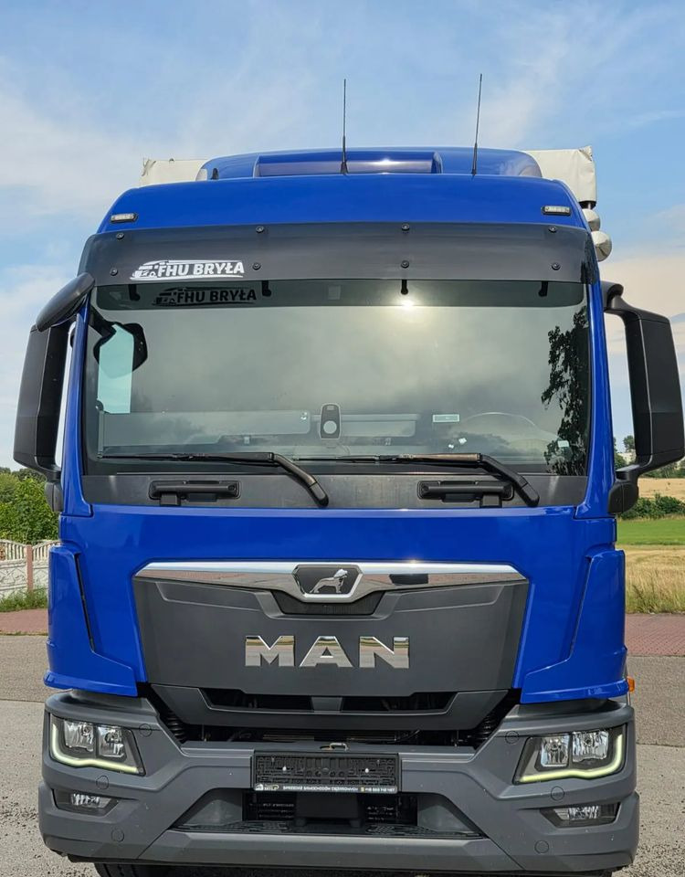 MAN TGM 18.320 / 18.290 / NOWY MODEL / E6 / 20PALET / 9200 ŁADOWNOŚĆ / SERWISOWANY / NISKI PRZEBIEG / WINDA / FIRANKA / SPROWADZONY / 2021 / NISKI PRZEBIEG /PIERWSZY WŁAŚCICIEL/ - Pressukapelli kuorma-auto: kuva MAN TGM 18.320 / 18.290 / NOWY MODEL / E6 / 20PALET / 9200 ŁADOWNOŚĆ / SERWISOWANY / NISKI PRZEBIEG / WINDA / FIRANKA / SPROWADZONY / 2021 / NISKI PRZEBIEG /PIERWSZY WŁAŚCICIEL/ - Pressukapelli kuorma-auto MAN TGM 18.320 / 18.290 / NOWY MODEL / E6 / 20PALET / 9200 ŁADOWNOŚĆ / SERWISOWANY / NISKI PRZEBIEG / WINDA / FIRANKA / SPROWADZONY / 2021 / NISKI PRZEBIEG /PIERWSZY WŁAŚCICIEL/ - Pressukapelli kuorma-auto: kuva MAN TGM 18.320 / 18.290 / NOWY MODEL / E6 / 20PALET / 9200 ŁADOWNOŚĆ / SERWISOWANY / NISKI PRZEBIEG / WINDA / FIRANKA / SPROWADZONY / 2021 / NISKI PRZEBIEG /PIERWSZY WŁAŚCICIEL/ - Pressukapelli kuorma-auto