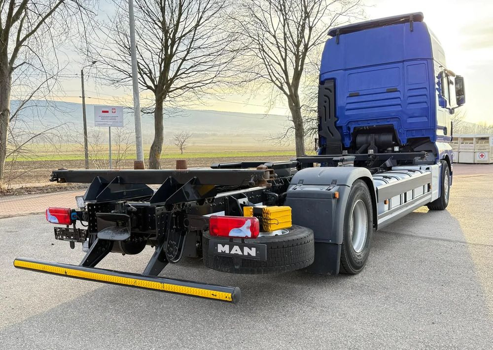 MAN TGX 18.430/SPROWADZONY/DO ŻYWCA/DO BYDŁA/2020/KLIMA POSTOJOWA/SERWISOWANY/JAK NOWY/NISKI PRZEBIEG/RAMA/BDF/E6 - Kuorma-auto alusta: kuva MAN TGX 18.430/SPROWADZONY/DO ŻYWCA/DO BYDŁA/2020/KLIMA POSTOJOWA/SERWISOWANY/JAK NOWY/NISKI PRZEBIEG/RAMA/BDF/E6 - Kuorma-auto alusta MAN TGX 18.430/SPROWADZONY/DO ŻYWCA/DO BYDŁA/2020/KLIMA POSTOJOWA/SERWISOWANY/JAK NOWY/NISKI PRZEBIEG/RAMA/BDF/E6 - Kuorma-auto alusta: kuva MAN TGX 18.430/SPROWADZONY/DO ŻYWCA/DO BYDŁA/2020/KLIMA POSTOJOWA/SERWISOWANY/JAK NOWY/NISKI PRZEBIEG/RAMA/BDF/E6 - Kuorma-auto alusta