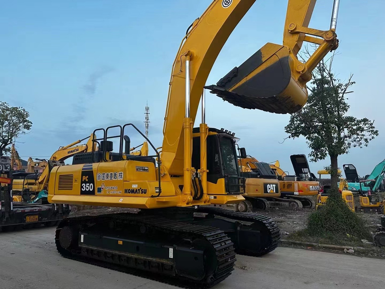Komatsu PC 350-7 PC350 - Telakaivukone: kuva Komatsu PC 350-7 PC350 - Telakaivukone Komatsu PC 350-7 PC350 - Telakaivukone: kuva Komatsu PC 350-7 PC350 - Telakaivukone