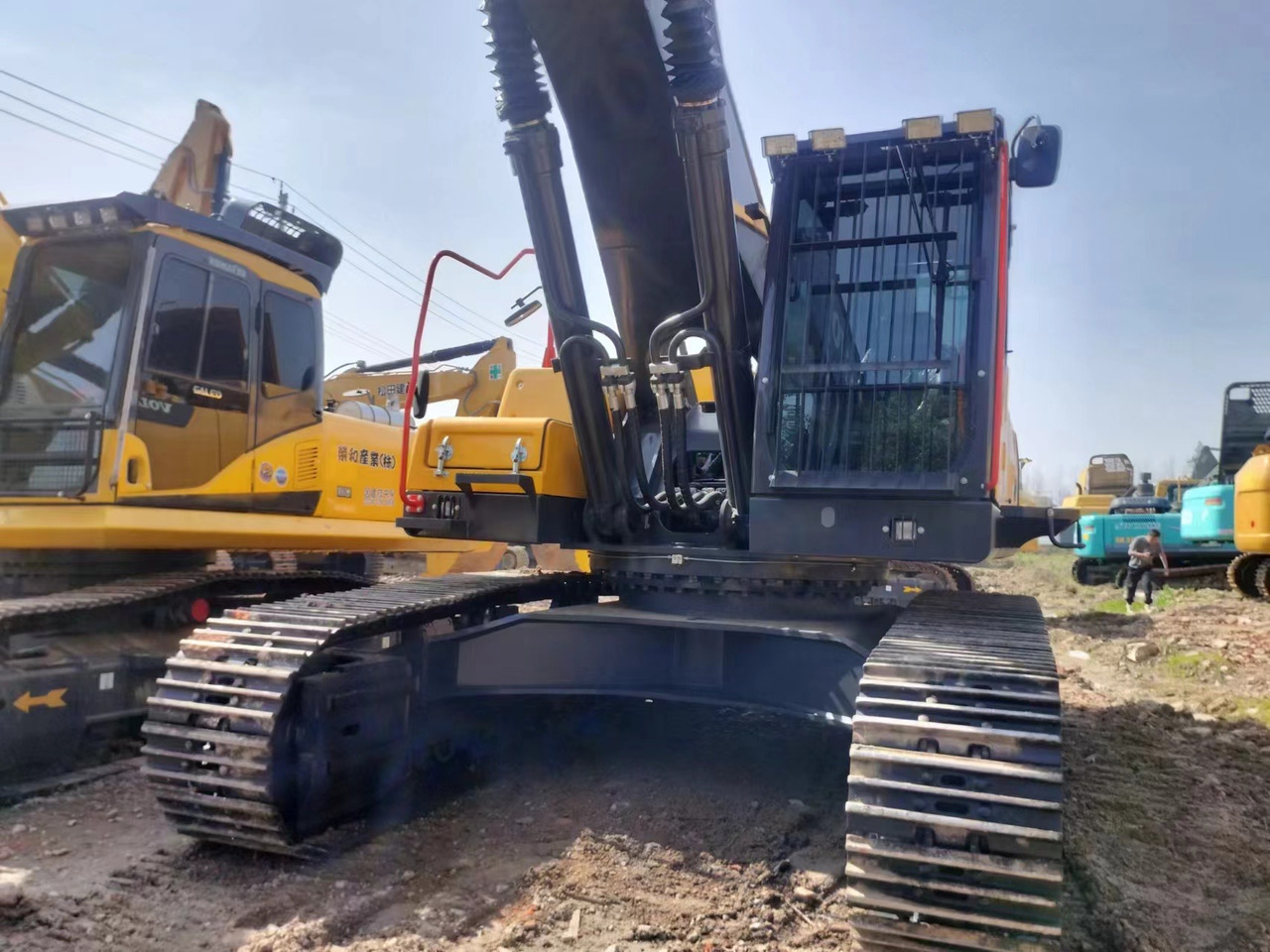 Volvo EC 480 Boutique Large Excavator 48 Tonnage Volvo 480 - Telakaivukone: kuva Volvo EC 480 Boutique Large Excavator 48 Tonnage Volvo 480 - Telakaivukone Volvo EC 480 Boutique Large Excavator 48 Tonnage Volvo 480 - Telakaivukone: kuva Volvo EC 480 Boutique Large Excavator 48 Tonnage Volvo 480 - Telakaivukone