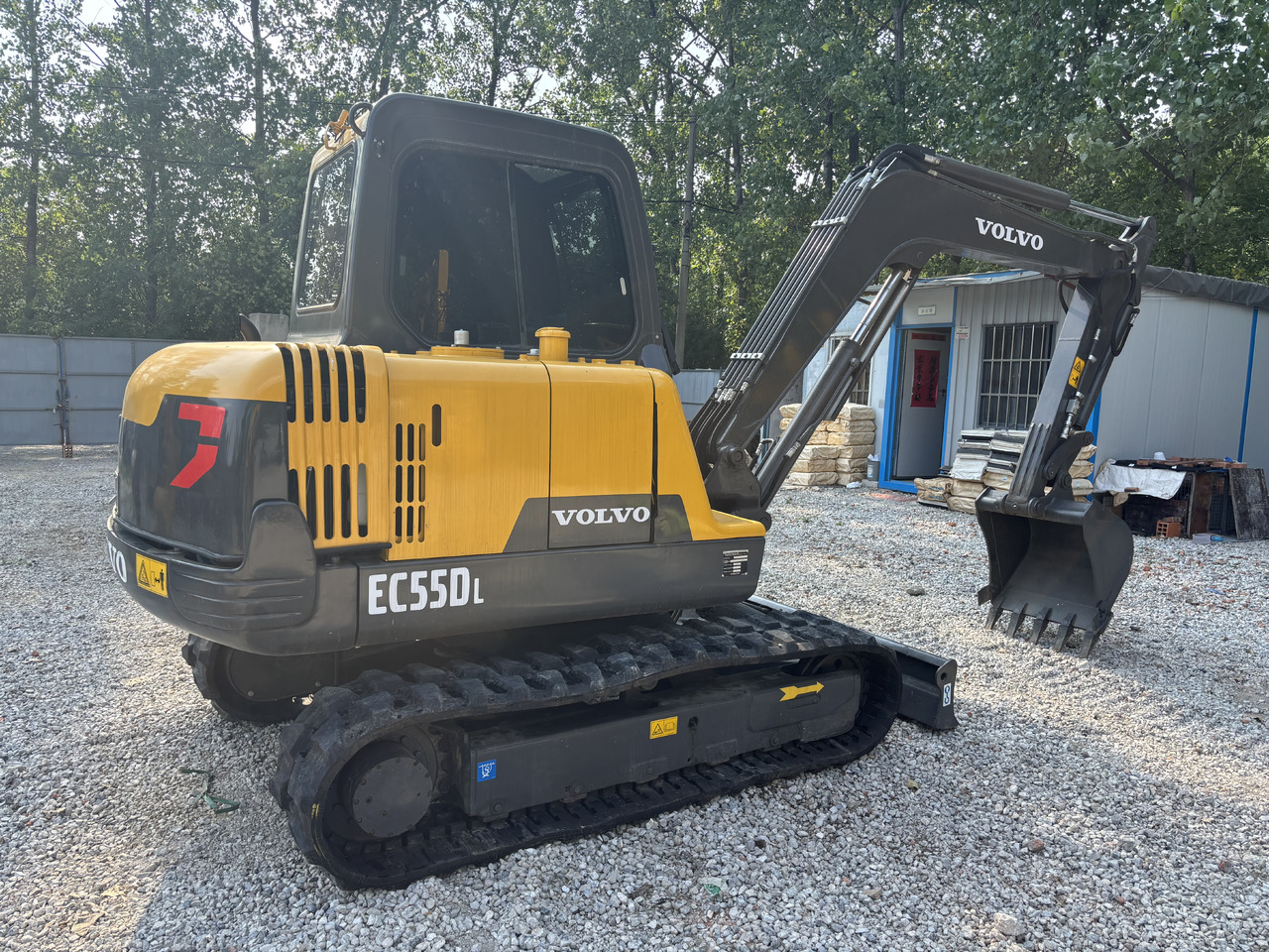 Volvo EC55D Rubber track - Minikuormaaja: kuva Volvo EC55D Rubber track - Minikuormaaja Volvo EC55D Rubber track - Minikuormaaja: kuva Volvo EC55D Rubber track - Minikuormaaja