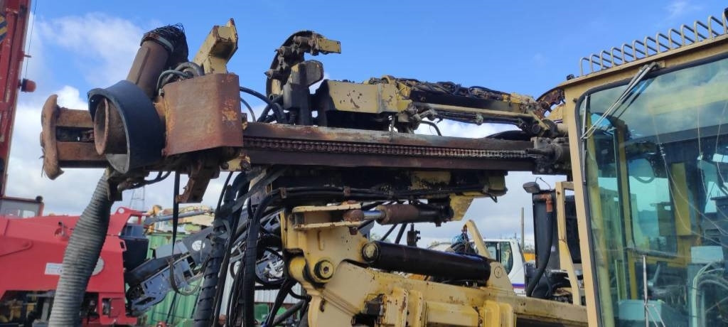 Atlas Copco ROC 812 - Porakone: kuva Atlas Copco ROC 812 - Porakone Atlas Copco ROC 812 - Porakone: kuva Atlas Copco ROC 812 - Porakone