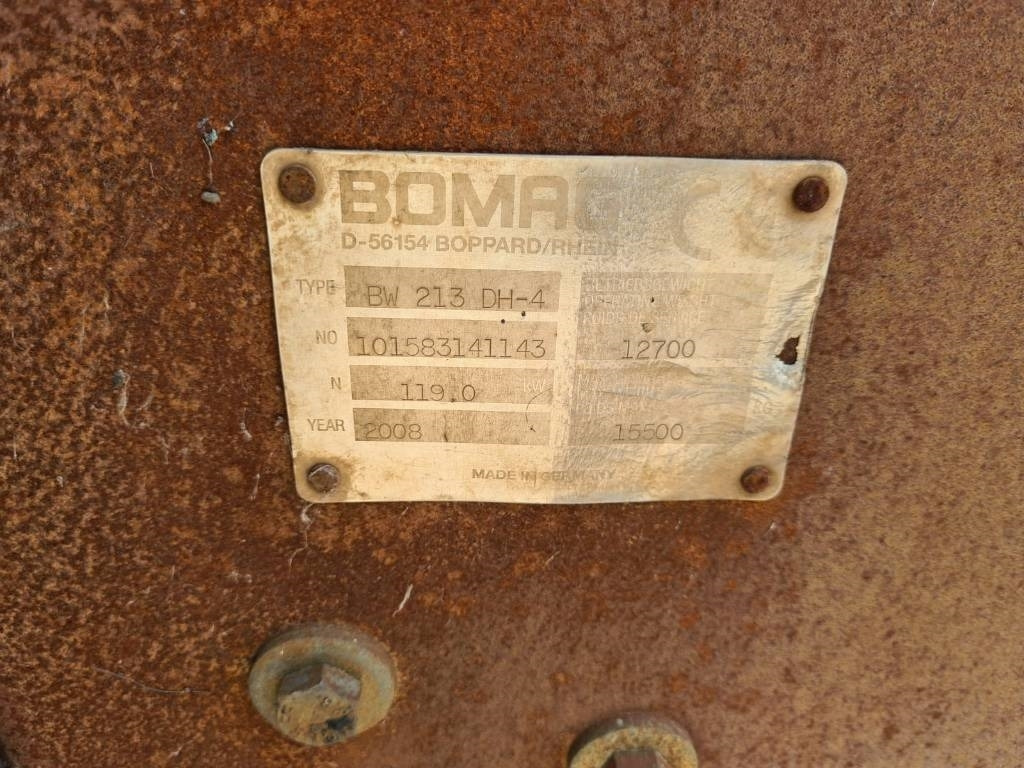 Bomag BW 213 D H-4 FOR PARTS - Tiivistyskone: kuva Bomag BW 213 D H-4 FOR PARTS - Tiivistyskone Bomag BW 213 D H-4 FOR PARTS - Tiivistyskone: kuva Bomag BW 213 D H-4 FOR PARTS - Tiivistyskone