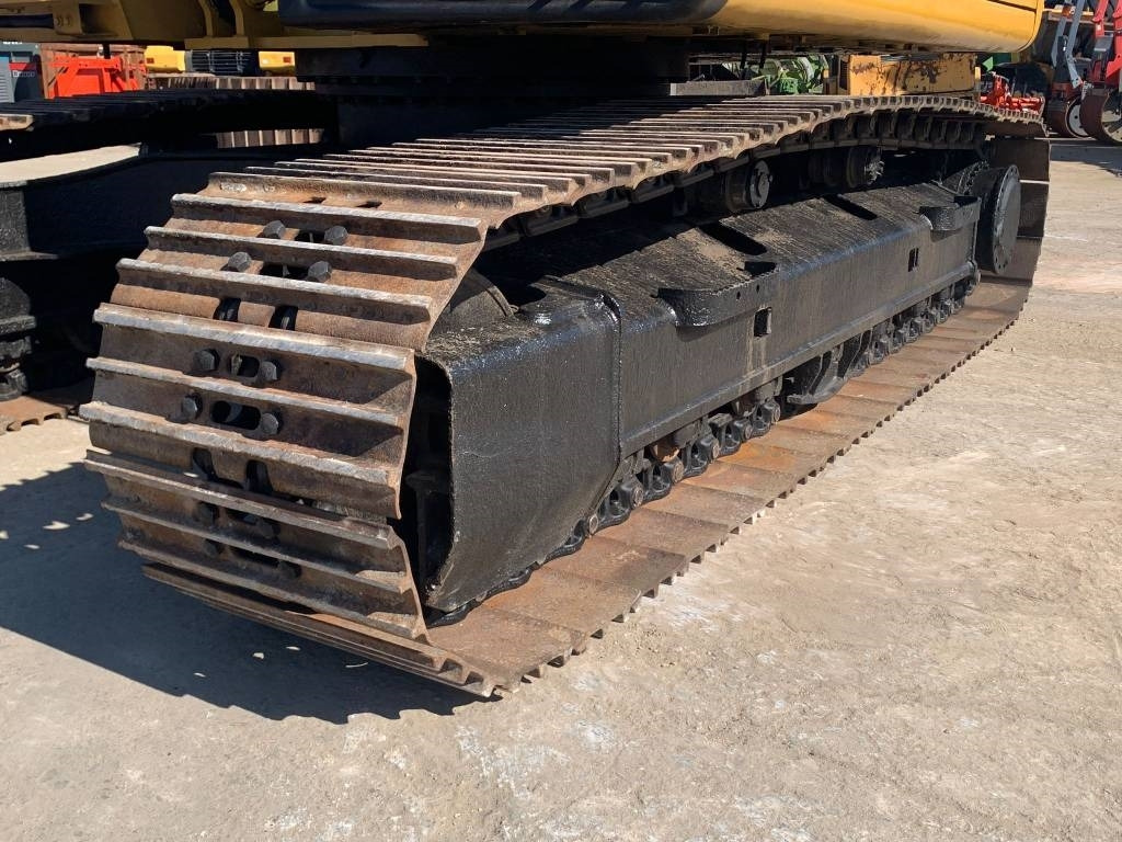 CAT 318F - Telakaivukone: kuva CAT 318F - Telakaivukone CAT 318F - Telakaivukone: kuva CAT 318F - Telakaivukone