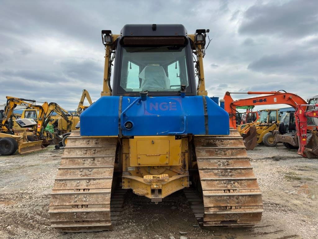 CAT D 6 N LGP - Puskutraktori: kuva CAT D 6 N LGP - Puskutraktori CAT D 6 N LGP - Puskutraktori: kuva CAT D 6 N LGP - Puskutraktori