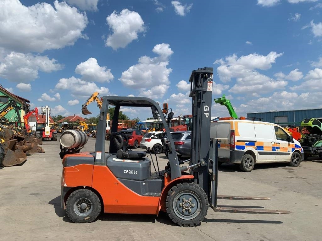 CPQD30 30 - Kaasutrukki: kuva CPQD30 30 - Kaasutrukki CPQD30 30 - Kaasutrukki: kuva CPQD30 30 - Kaasutrukki