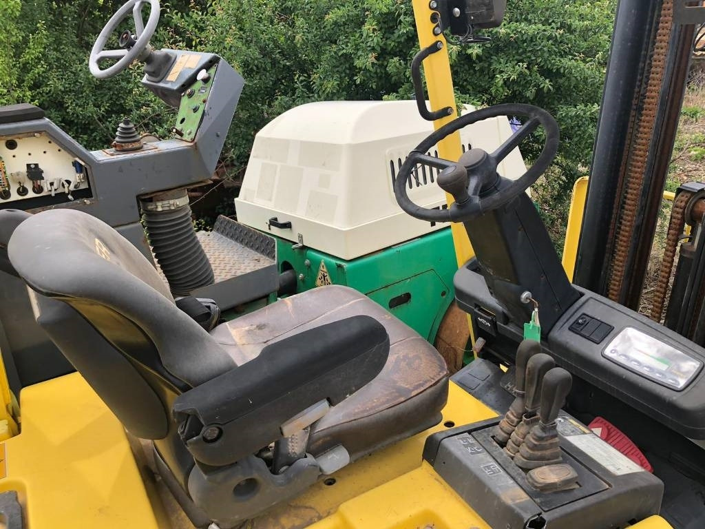 Hyster E 2.50 XM - Sähkötrukki: kuva Hyster E 2.50 XM - Sähkötrukki Hyster E 2.50 XM - Sähkötrukki: kuva Hyster E 2.50 XM - Sähkötrukki