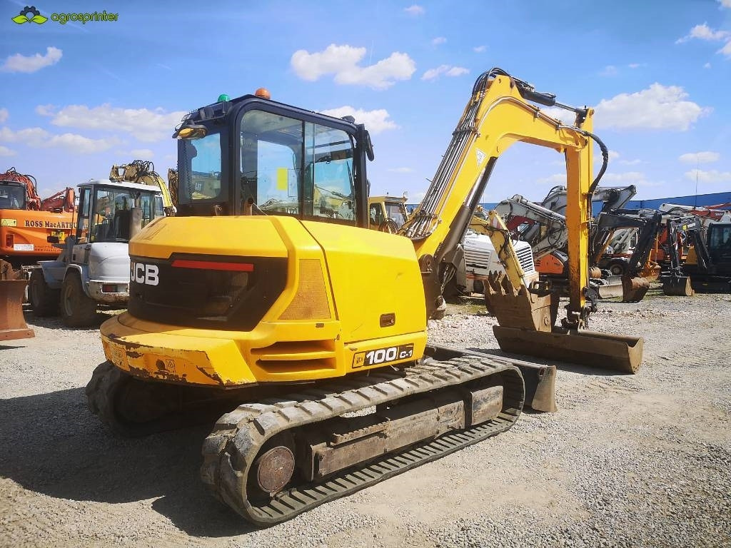 JCB 100 C - Minikuormaaja: kuva JCB 100 C - Minikuormaaja JCB 100 C - Minikuormaaja: kuva JCB 100 C - Minikuormaaja