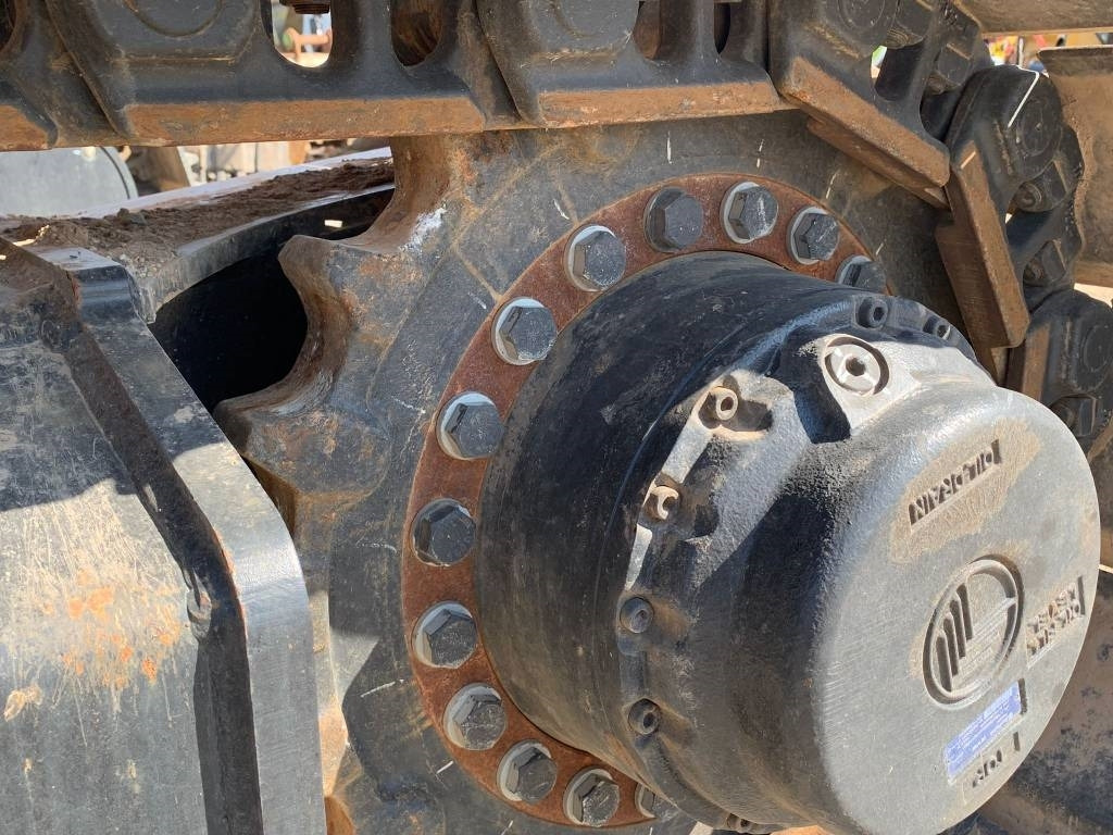 JCB 215LC NEW - Telakaivukone: kuva JCB 215LC NEW - Telakaivukone JCB 215LC NEW - Telakaivukone: kuva JCB 215LC NEW - Telakaivukone