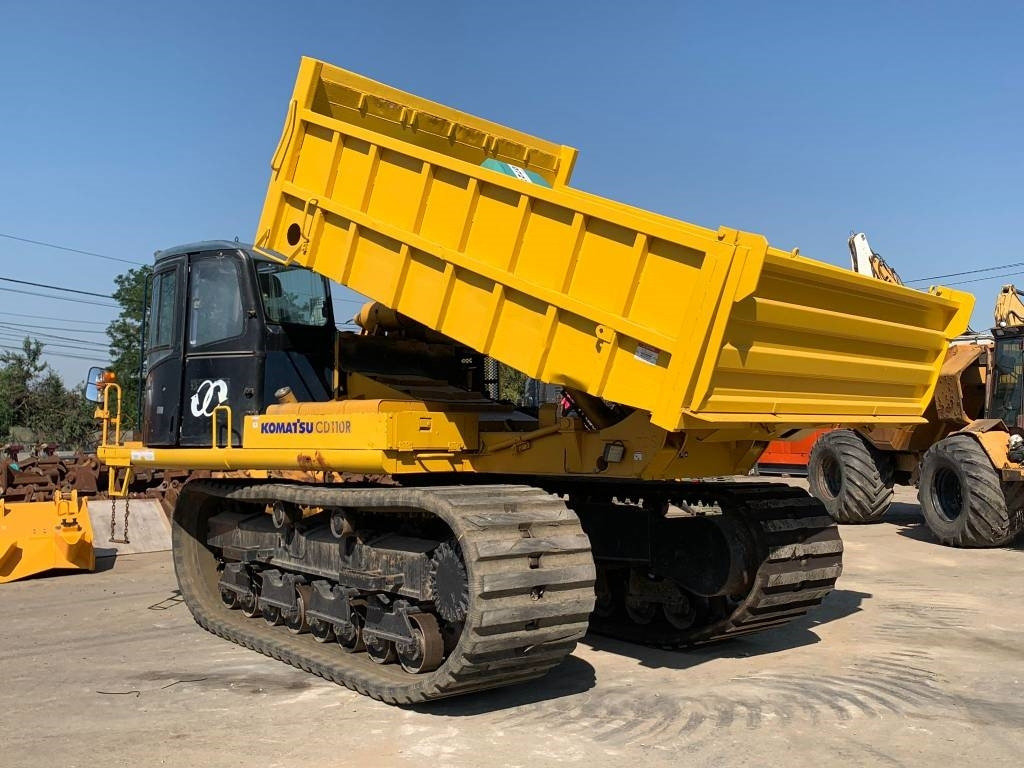 Komatsu CD 110 R-1 - Teladumpperi: kuva Komatsu CD 110 R-1 - Teladumpperi Komatsu CD 110 R-1 - Teladumpperi: kuva Komatsu CD 110 R-1 - Teladumpperi