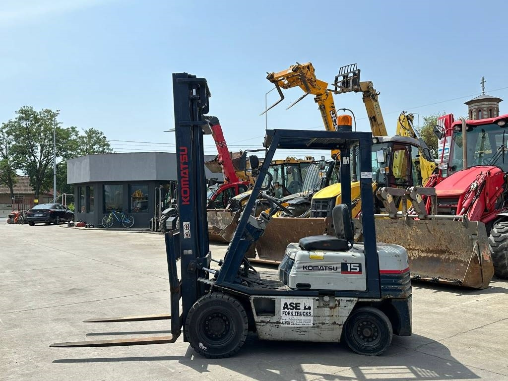 Komatsu FG 15 HT-15 - Vastapainotrukki: kuva Komatsu FG 15 HT-15 - Vastapainotrukki Komatsu FG 15 HT-15 - Vastapainotrukki: kuva Komatsu FG 15 HT-15 - Vastapainotrukki