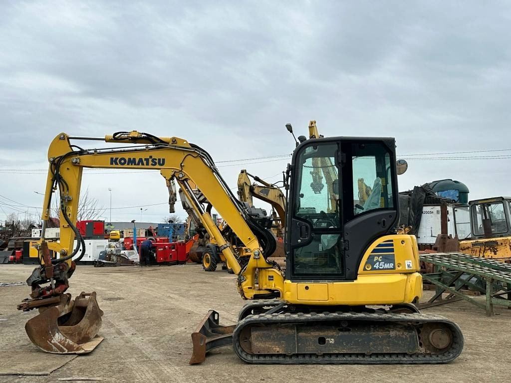 Komatsu PC 45 MR + RototiltRT20B - Minikuormaaja: kuva Komatsu PC 45 MR + RototiltRT20B - Minikuormaaja Komatsu PC 45 MR + RototiltRT20B - Minikuormaaja: kuva Komatsu PC 45 MR + RototiltRT20B - Minikuormaaja