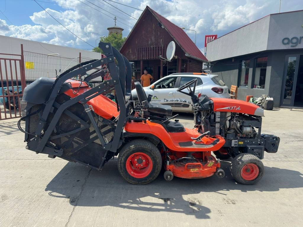 Ruohonleikkuri Kubota G 23-3HD: kuva Ruohonleikkuri Kubota G 23-3HD