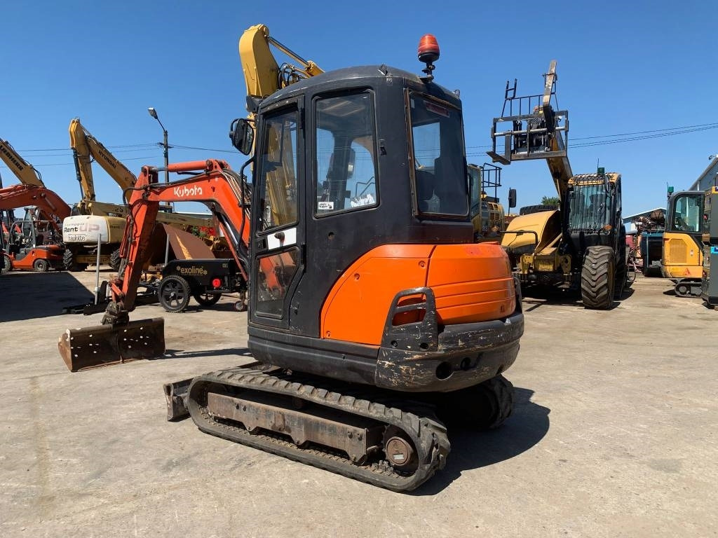Kubota KX 61-3 - Minikuormaaja: kuva Kubota KX 61-3 - Minikuormaaja Kubota KX 61-3 - Minikuormaaja: kuva Kubota KX 61-3 - Minikuormaaja