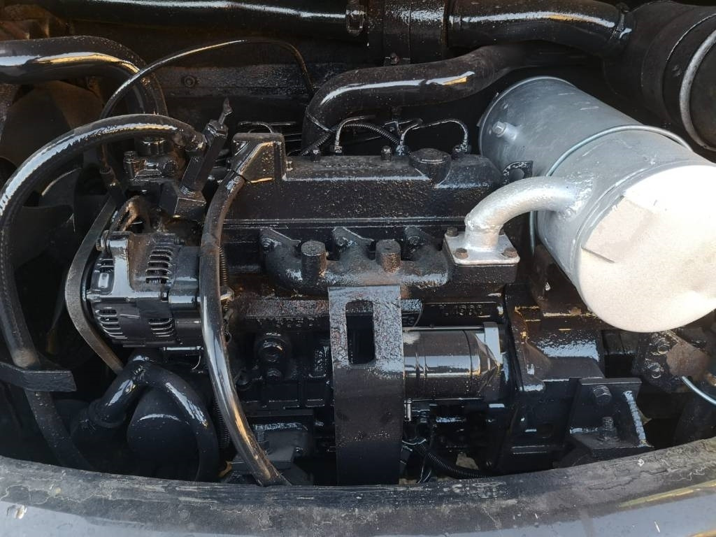 Kubota KX 71-2 - Minikuormaaja: kuva Kubota KX 71-2 - Minikuormaaja Kubota KX 71-2 - Minikuormaaja: kuva Kubota KX 71-2 - Minikuormaaja