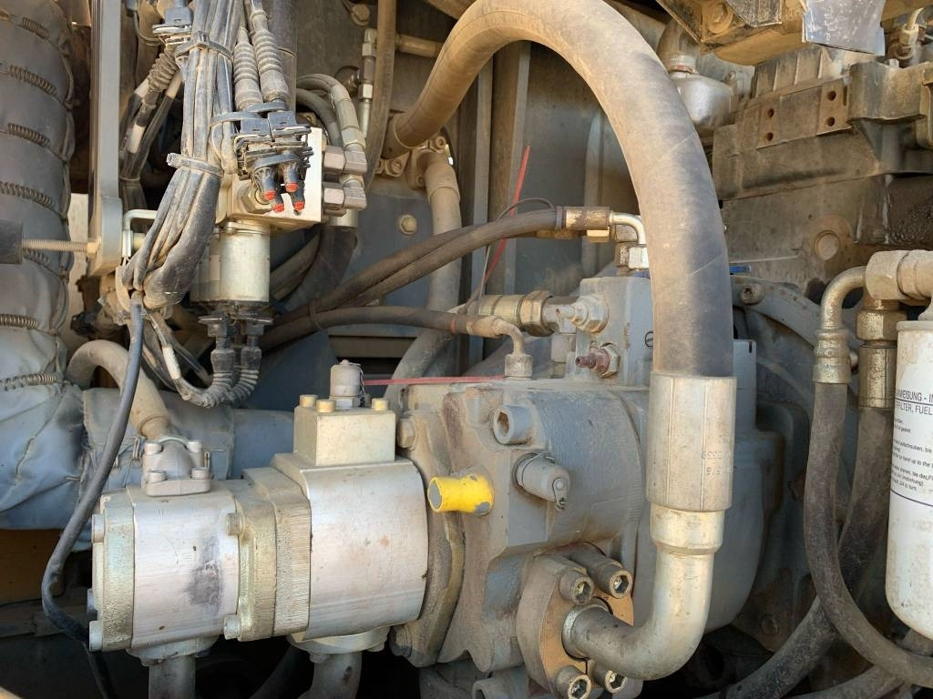 Pyöräalustainen kaivinkone Liebherr A912 Compact+Engcon Rototilt: kuva Pyöräalustainen kaivinkone Liebherr A912 Compact+Engcon Rototilt