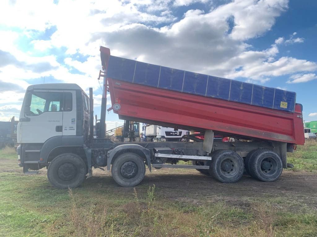 MAN TGA 35.350 - Kippiauto kuorma-auto: kuva MAN TGA 35.350 - Kippiauto kuorma-auto MAN TGA 35.350 - Kippiauto kuorma-auto: kuva MAN TGA 35.350 - Kippiauto kuorma-auto