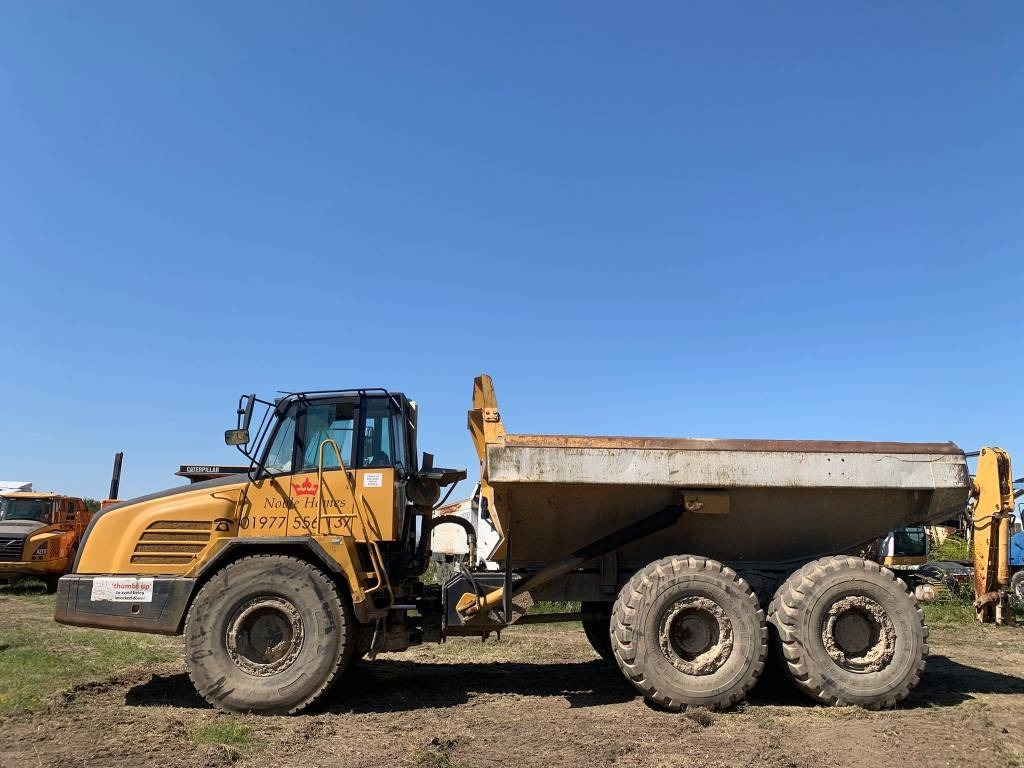 Terex TA 27 - Nivelkippiauto: kuva Terex TA 27 - Nivelkippiauto Terex TA 27 - Nivelkippiauto: kuva Terex TA 27 - Nivelkippiauto