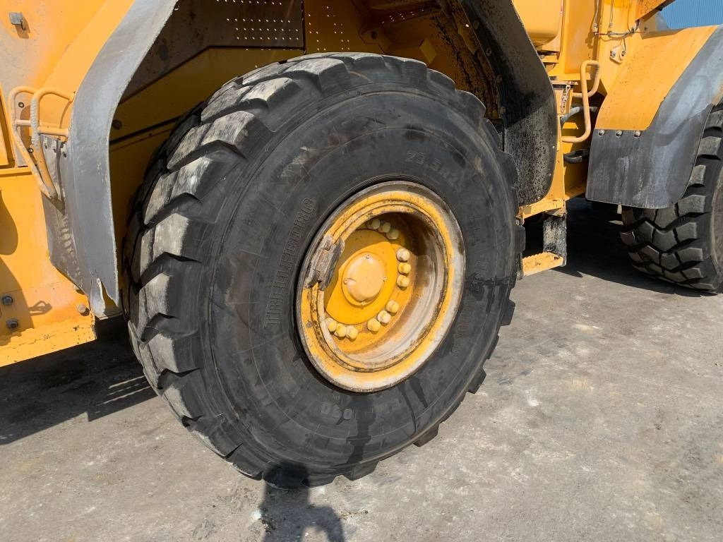 Volvo L 110 E - Pyöräkuormaaja: kuva Volvo L 110 E - Pyöräkuormaaja Volvo L 110 E - Pyöräkuormaaja: kuva Volvo L 110 E - Pyöräkuormaaja