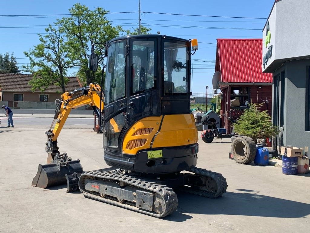 XCMG EX261  - Minikuormaaja: kuva XCMG EX261  - Minikuormaaja XCMG EX261  - Minikuormaaja: kuva XCMG EX261  - Minikuormaaja