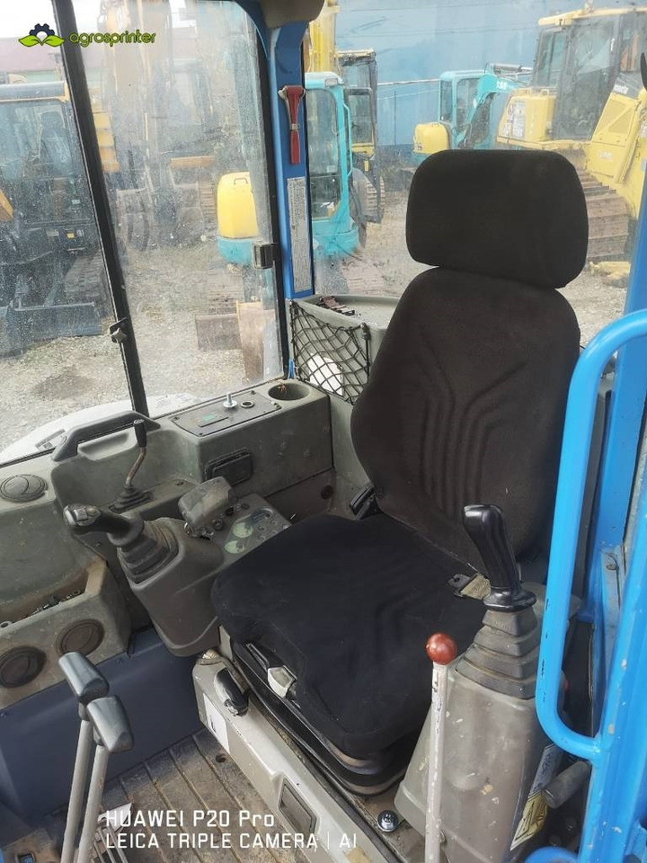 Yanmar Vio 57 - Minikuormaaja: kuva Yanmar Vio 57 - Minikuormaaja Yanmar Vio 57 - Minikuormaaja: kuva Yanmar Vio 57 - Minikuormaaja
