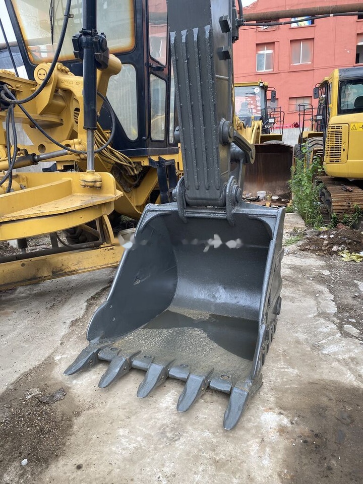 Volvo EC210BLC - Telakaivukone: kuva Volvo EC210BLC - Telakaivukone Volvo EC210BLC - Telakaivukone: kuva Volvo EC210BLC - Telakaivukone