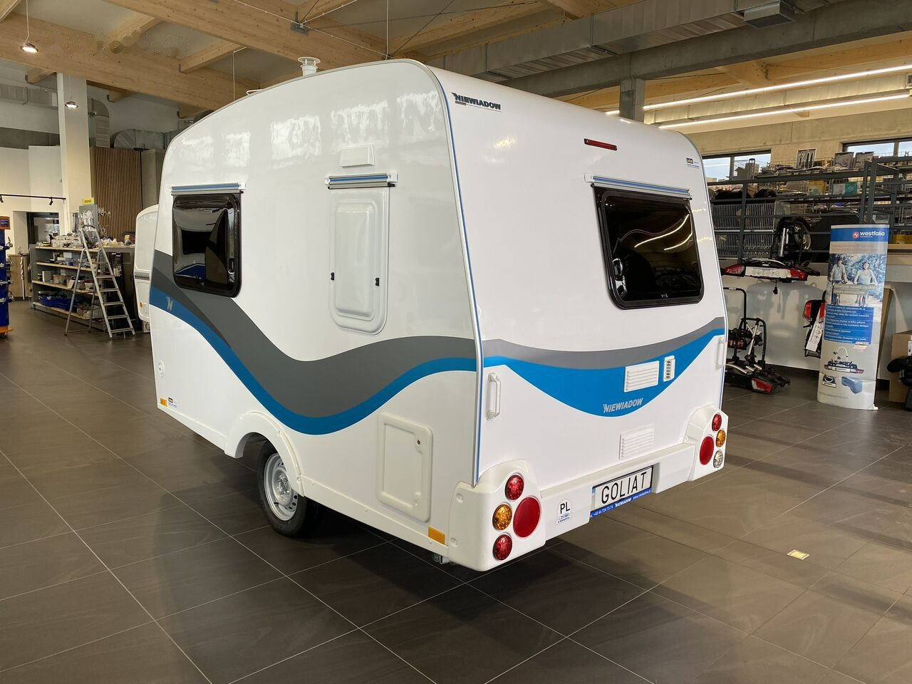 Uusi Asuntovaunu Niewiadów N126 NTL SPRINT 3 person 750kg NTL-SPRINT best price: kuva Uusi Asuntovaunu Niewiadów N126 NTL SPRINT 3 person 750kg NTL-SPRINT best price