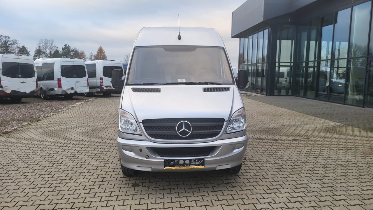 Mercedes-Benz Sprinter 516 CDI - 24 miejsca + 3 stojące - Turistibussi: kuva Mercedes-Benz Sprinter 516 CDI - 24 miejsca + 3 stojące - Turistibussi Mercedes-Benz Sprinter 516 CDI - 24 miejsca + 3 stojące - Turistibussi: kuva Mercedes-Benz Sprinter 516 CDI - 24 miejsca + 3 stojące - Turistibussi
