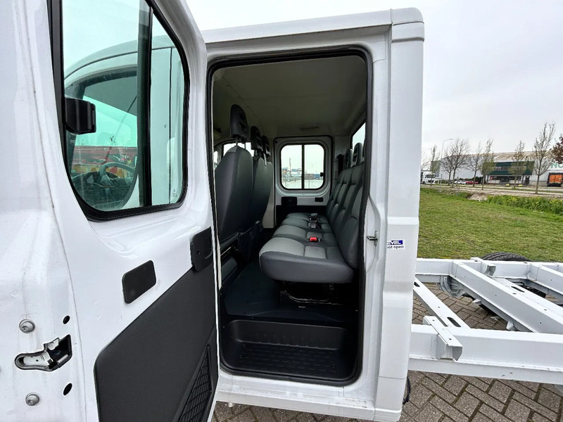 Leasing Peugeot Boxer L3H2 - 2.0D Blue - 160 HP - 7 SEATS - NEW - 8 UNITS Peugeot Boxer L3H2 - 2.0D Blue - 160 HP - 7 SEATS - NEW - 8 UNITS: kuva Leasing Peugeot Boxer L3H2 - 2.0D Blue - 160 HP - 7 SEATS - NEW - 8 UNITS Peugeot Boxer L3H2 - 2.0D Blue - 160 HP - 7 SEATS - NEW - 8 UNITS