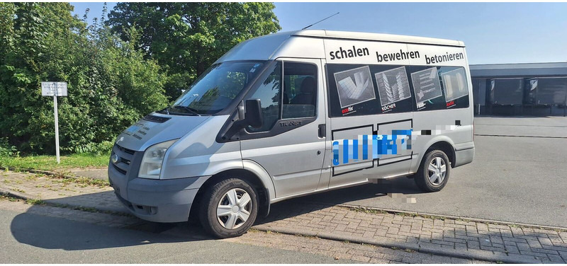 Ford Transit Tourneo - Minibussi, Pikkubussi: kuva Ford Transit Tourneo - Minibussi, Pikkubussi Ford Transit Tourneo - Minibussi, Pikkubussi: kuva Ford Transit Tourneo - Minibussi, Pikkubussi