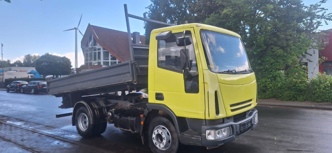 Iveco Kipper ML 100 E 80 - Kippiauto kuorma-auto: kuva Iveco Kipper ML 100 E 80 - Kippiauto kuorma-auto Iveco Kipper ML 100 E 80 - Kippiauto kuorma-auto: kuva Iveco Kipper ML 100 E 80 - Kippiauto kuorma-auto
