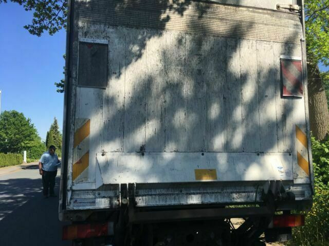 Iveco ML120 E22 Kühlkoffer LBW Deutsche Maschine - Refrigeraattori kuorma-auto: kuva Iveco ML120 E22 Kühlkoffer LBW Deutsche Maschine - Refrigeraattori kuorma-auto Iveco ML120 E22 Kühlkoffer LBW Deutsche Maschine - Refrigeraattori kuorma-auto: kuva Iveco ML120 E22 Kühlkoffer LBW Deutsche Maschine - Refrigeraattori kuorma-auto