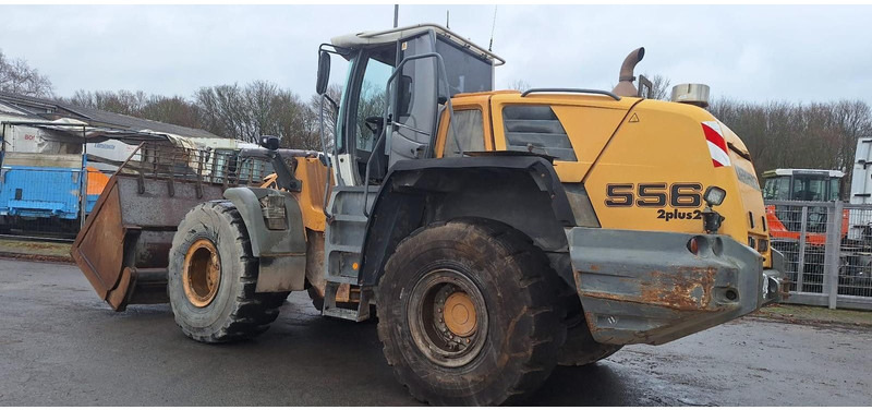 Liebherr 556 Radlader - Pyöräkuormaaja: kuva Liebherr 556 Radlader - Pyöräkuormaaja Liebherr 556 Radlader - Pyöräkuormaaja: kuva Liebherr 556 Radlader - Pyöräkuormaaja