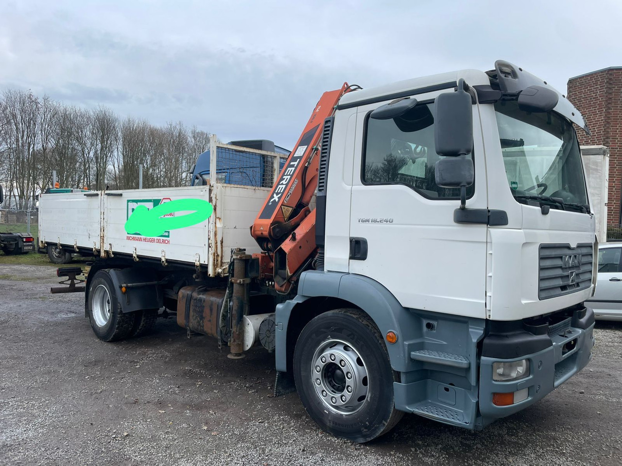 MAN TGM 18.240PS 4x2 3.S-Kipper mit Kran - Kippiauto kuorma-auto, Nosturiauto: kuva MAN TGM 18.240PS 4x2 3.S-Kipper mit Kran - Kippiauto kuorma-auto, Nosturiauto MAN TGM 18.240PS 4x2 3.S-Kipper mit Kran - Kippiauto kuorma-auto, Nosturiauto: kuva MAN TGM 18.240PS 4x2 3.S-Kipper mit Kran - Kippiauto kuorma-auto, Nosturiauto