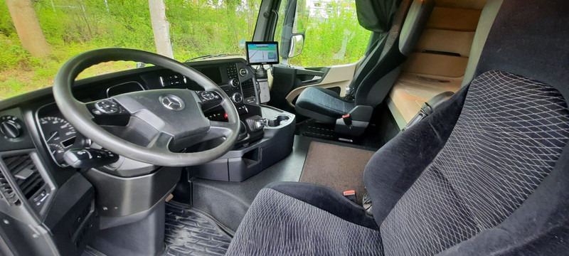 Mercedes-Benz 2545 Actros Pritsche Kran Palfinger PK21001 - Lava-kuorma-auto, Nosturiauto: kuva Mercedes-Benz 2545 Actros Pritsche Kran Palfinger PK21001 - Lava-kuorma-auto, Nosturiauto Mercedes-Benz 2545 Actros Pritsche Kran Palfinger PK21001 - Lava-kuorma-auto, Nosturiauto: kuva Mercedes-Benz 2545 Actros Pritsche Kran Palfinger PK21001 - Lava-kuorma-auto, Nosturiauto