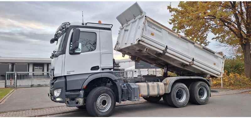 Mercedes-Benz 2648 3348 - Kippiauto kuorma-auto: kuva Mercedes-Benz 2648 3348 - Kippiauto kuorma-auto Mercedes-Benz 2648 3348 - Kippiauto kuorma-auto: kuva Mercedes-Benz 2648 3348 - Kippiauto kuorma-auto