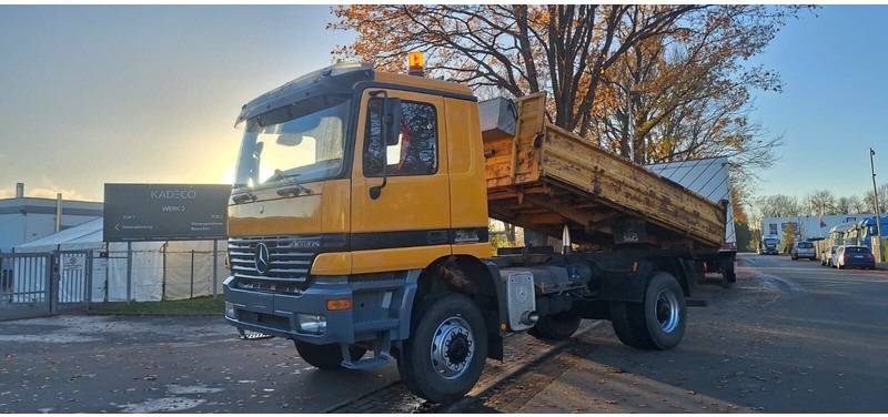 Mercedes-Benz Axor 1840 - Kippiauto kuorma-auto: kuva Mercedes-Benz Axor 1840 - Kippiauto kuorma-auto Mercedes-Benz Axor 1840 - Kippiauto kuorma-auto: kuva Mercedes-Benz Axor 1840 - Kippiauto kuorma-auto