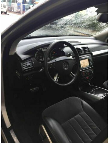 Mercedes-Benz R-Klasse 320 CDI L 4Matic 7G-TRONIC DPF AMG-Paket - Henkilöauto: kuva Mercedes-Benz R-Klasse 320 CDI L 4Matic 7G-TRONIC DPF AMG-Paket - Henkilöauto Mercedes-Benz R-Klasse 320 CDI L 4Matic 7G-TRONIC DPF AMG-Paket - Henkilöauto: kuva Mercedes-Benz R-Klasse 320 CDI L 4Matic 7G-TRONIC DPF AMG-Paket - Henkilöauto