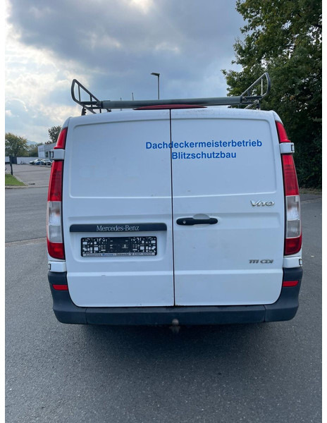 Pieni pakettiauto Mercedes-Benz Vito 111: kuva Pieni pakettiauto Mercedes-Benz Vito 111