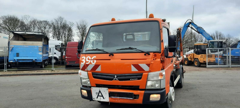 Mitsubishi Canter Absetzer Klima AHK Diff/Sperre - Nostovarsi-vaihtolavakuorma kuorma-auto: kuva Mitsubishi Canter Absetzer Klima AHK Diff/Sperre - Nostovarsi-vaihtolavakuorma kuorma-auto Mitsubishi Canter Absetzer Klima AHK Diff/Sperre - Nostovarsi-vaihtolavakuorma kuorma-auto: kuva Mitsubishi Canter Absetzer Klima AHK Diff/Sperre - Nostovarsi-vaihtolavakuorma kuorma-auto
