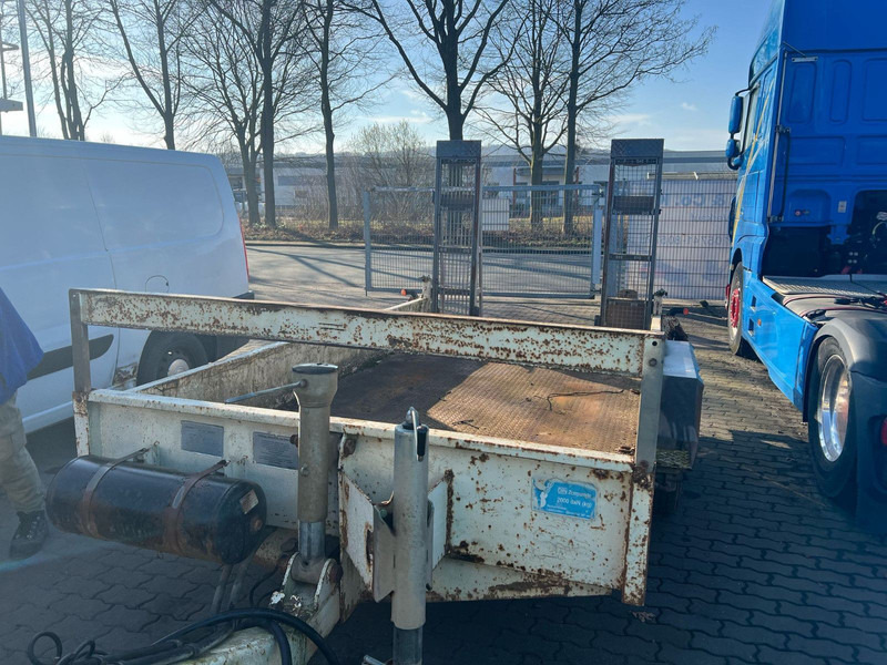 OBERMAIER Tieflader 2 Achser - Koneenkuljetusvaunu: kuva OBERMAIER Tieflader 2 Achser - Koneenkuljetusvaunu OBERMAIER Tieflader 2 Achser - Koneenkuljetusvaunu: kuva OBERMAIER Tieflader 2 Achser - Koneenkuljetusvaunu
