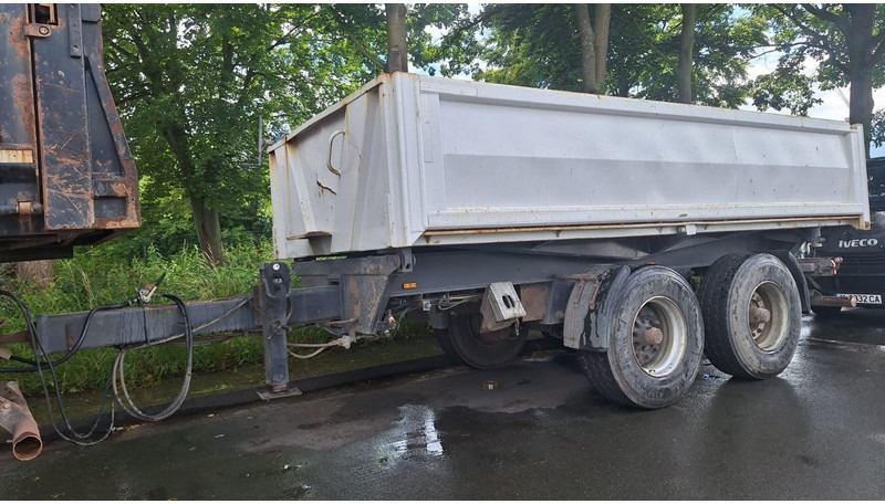 Renders Tandemkipper 2 Achser - Kippiauto perävaunu: kuva Renders Tandemkipper 2 Achser - Kippiauto perävaunu Renders Tandemkipper 2 Achser - Kippiauto perävaunu: kuva Renders Tandemkipper 2 Achser - Kippiauto perävaunu
