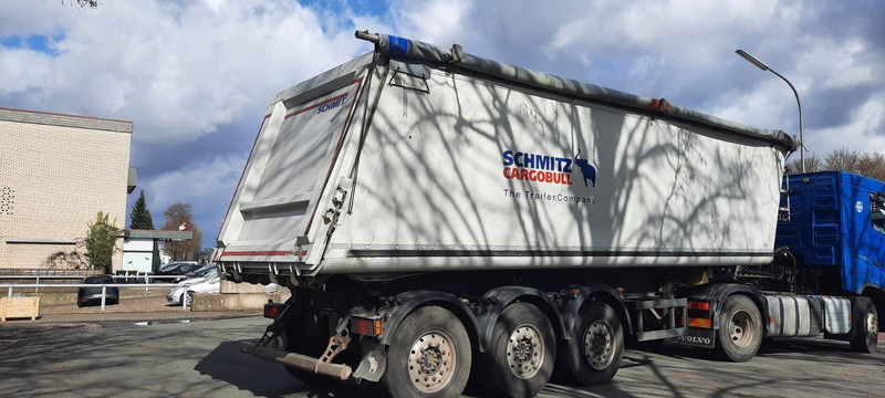Schmitz Cargobull 3-Achser 48 qubik Getreidekipper - Kippiauto puoliperävaunu: kuva Schmitz Cargobull 3-Achser 48 qubik Getreidekipper - Kippiauto puoliperävaunu Schmitz Cargobull 3-Achser 48 qubik Getreidekipper - Kippiauto puoliperävaunu: kuva Schmitz Cargobull 3-Achser 48 qubik Getreidekipper - Kippiauto puoliperävaunu