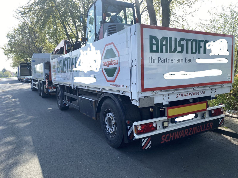 Schwarzmüller Baustoffpritsche - Lavaperävaunu: kuva Schwarzmüller Baustoffpritsche - Lavaperävaunu Schwarzmüller Baustoffpritsche - Lavaperävaunu: kuva Schwarzmüller Baustoffpritsche - Lavaperävaunu