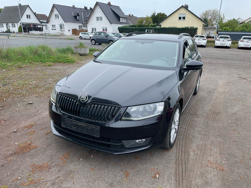 Škoda Octavia 2.0 TDI Green tec Solution Combi - Farmari: kuva Škoda Octavia 2.0 TDI Green tec Solution Combi - Farmari Škoda Octavia 2.0 TDI Green tec Solution Combi - Farmari: kuva Škoda Octavia 2.0 TDI Green tec Solution Combi - Farmari