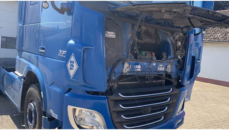 DAF XF 106.440PS SC SZM Top zustand 1-Hand - Vetopöytäauto: kuva DAF XF 106.440PS SC SZM Top zustand 1-Hand - Vetopöytäauto DAF XF 106.440PS SC SZM Top zustand 1-Hand - Vetopöytäauto: kuva DAF XF 106.440PS SC SZM Top zustand 1-Hand - Vetopöytäauto
