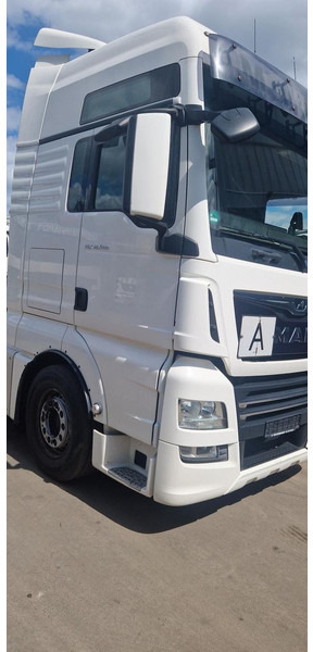 MAN 18.500 TGX SZM XXL - Vetopöytäauto: kuva MAN 18.500 TGX SZM XXL - Vetopöytäauto MAN 18.500 TGX SZM XXL - Vetopöytäauto: kuva MAN 18.500 TGX SZM XXL - Vetopöytäauto